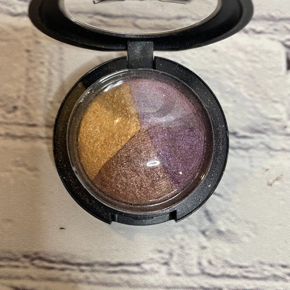 High End Eyeshadow Lot Nars Eyeshadow Duo Mac Melusine Eccentricity Shale - Picture 6 of 10